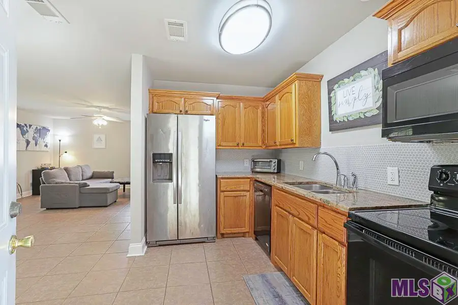 30678 Anderson Dr, Denham Springs, LA 70726 - #3