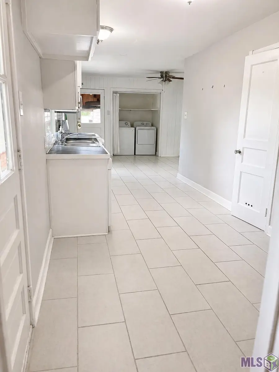 823/825 Rittiner Dr, Baton Rouge, LA 70806 - #2