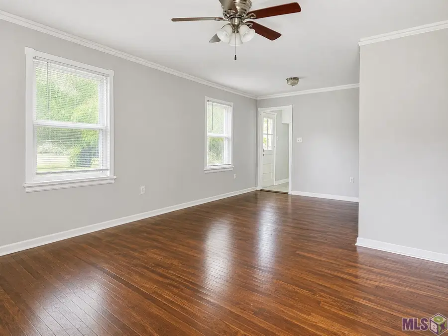 823/825 Rittiner Dr, Baton Rouge, LA 70806 - #3