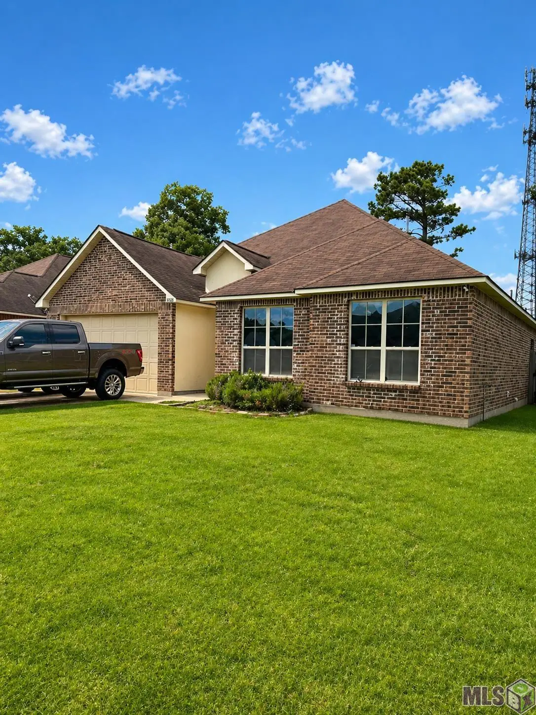 23426 Conifer Dr, Denham Springs, LA 70726 - #1