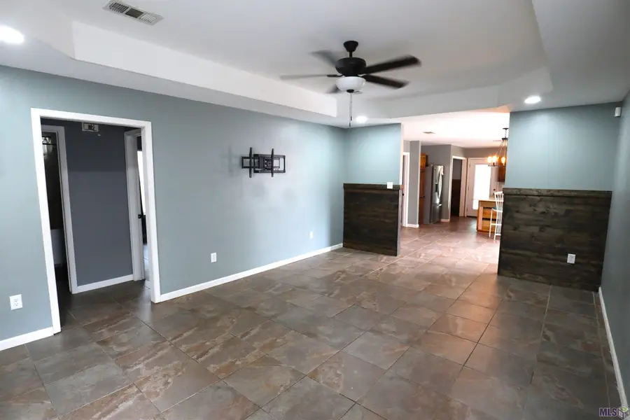 10714 Holly Hock Dr, Greenwell Springs, LA 70739 - #2