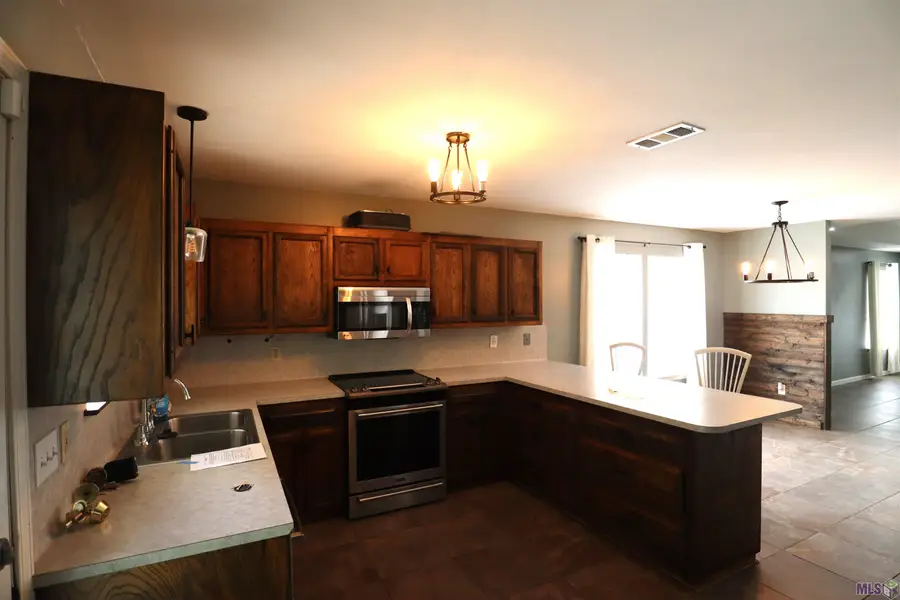 10714 Holly Hock Dr, Greenwell Springs, LA 70739 - #3