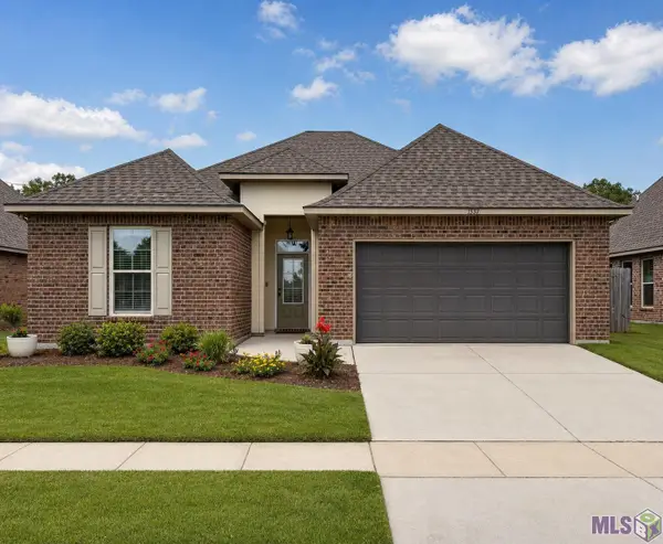 1337 Cedar Trail Ave, Zachary, LA 70791