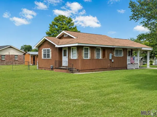 2072 Cypress St, Laplace, LA 70068