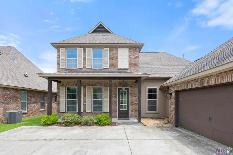 2956 Meadow Grove Ave, Zachary, LA 70791 - #2