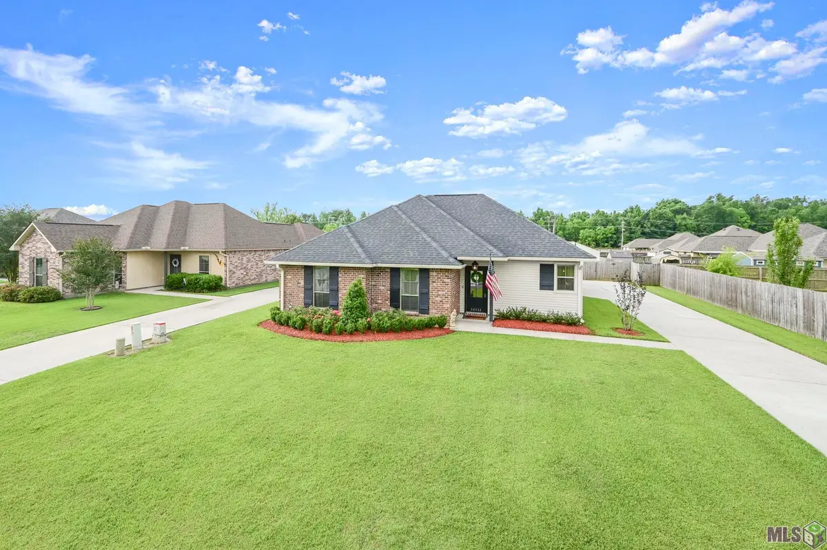 38513 East Court, Prairieville, LA 70769 - #1