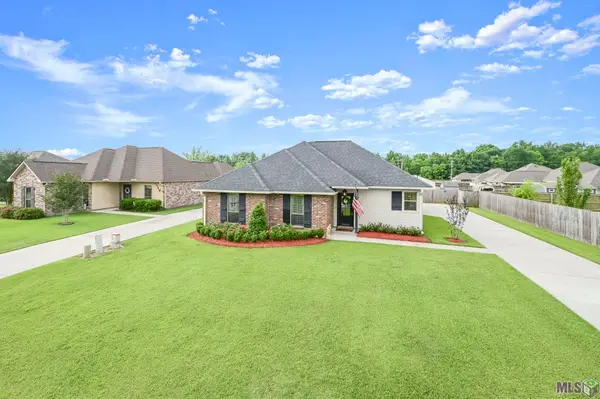 38513 East Court, Prairieville, LA 70769