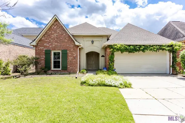 11051 Shoreline Dr, Baton Rouge, LA 70809