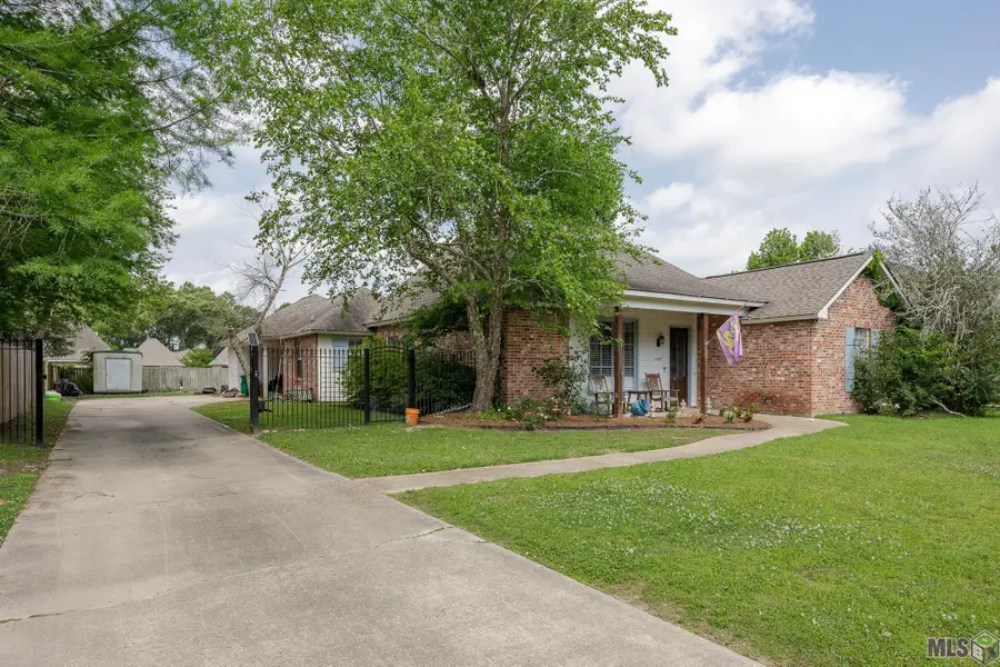 16497 Jefferson Oaks Dr, Prairieville, LA 70769 - #2