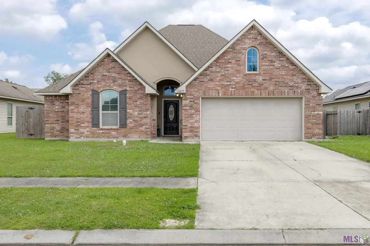 15679 Heartstone Dr, Prairieville, LA 70769 - #1