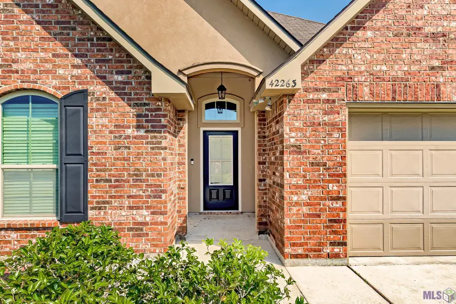 42263 Marblestone Ave, Prairieville, LA 70769 - #2