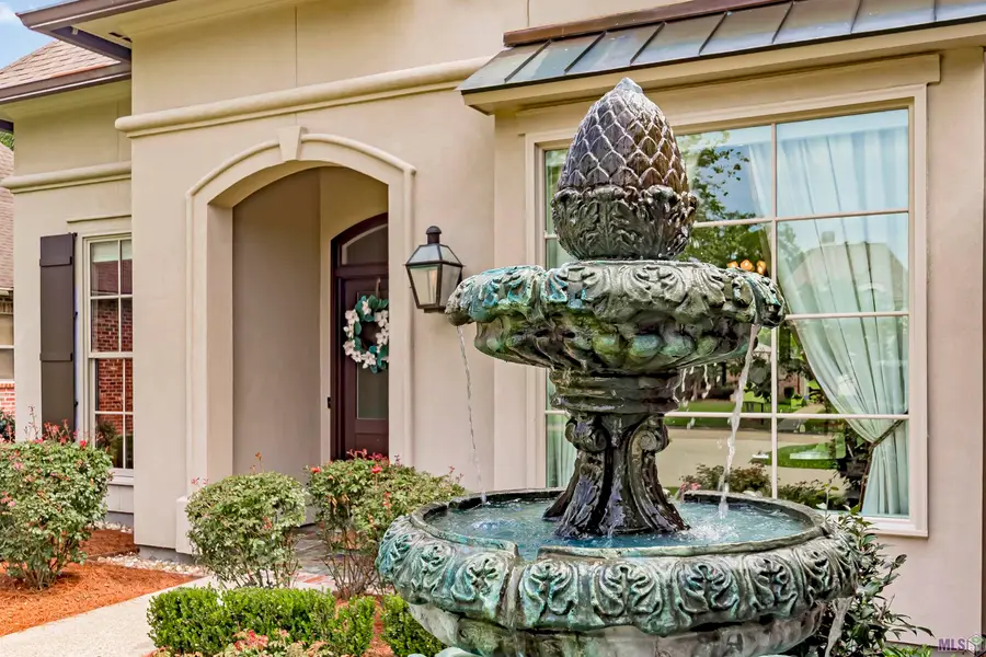 16430 Spanish Oaks Blvd, Prairieville, LA 70769 - #2