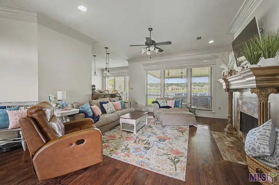 30969 Concord Dr, Walker, LA 70785 - #3