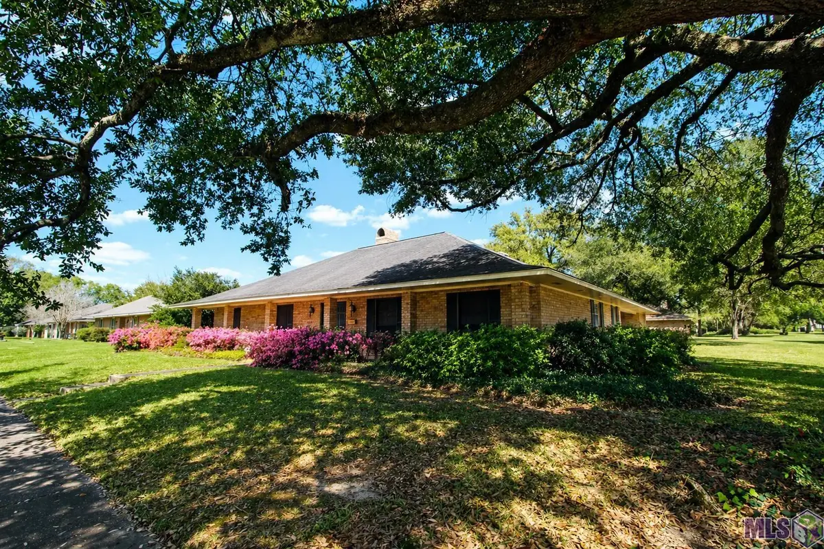 983 Hedgewood Dr, Baton Rouge, LA 70815 - #1