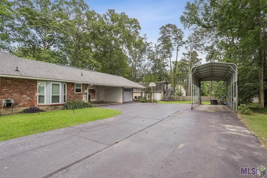 15522 Chanove Ave, Greenwell Springs, LA 70739 - #2