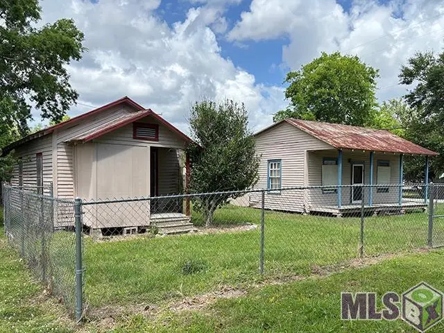 113 St Louis St, Loreauville, LA 70552 - #1