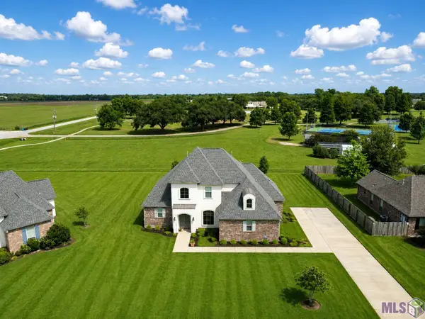 209 Amelia Ct, New Roads, LA 70760