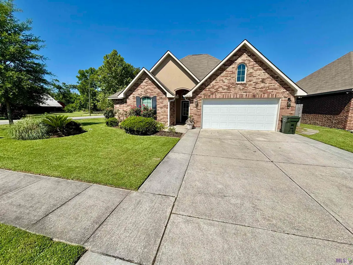 42198 Marblestone Ave, Prairieville, LA 70769 - #1