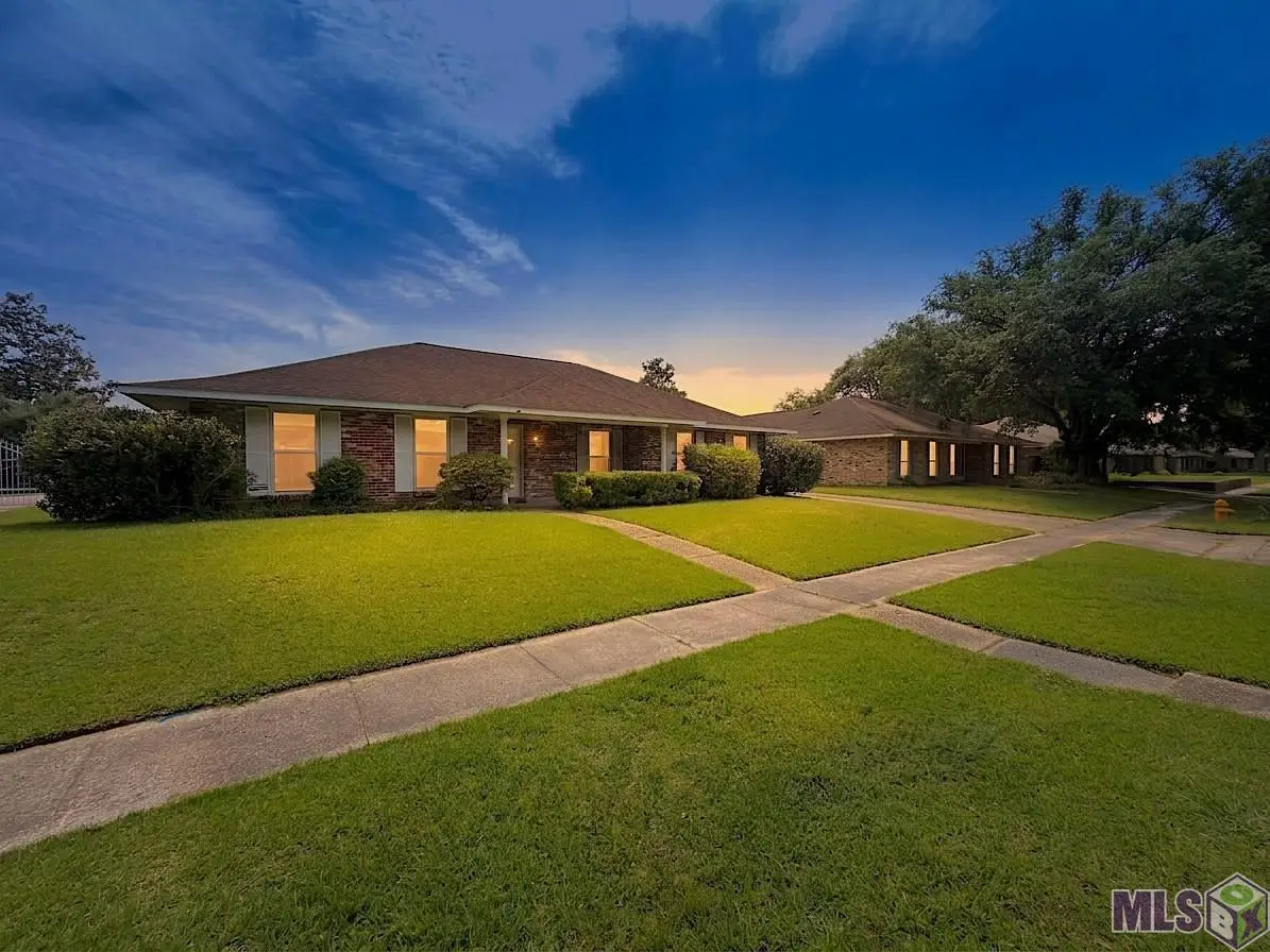 285 E Kirkley Pl, Baton Rouge, LA 70815 - #1