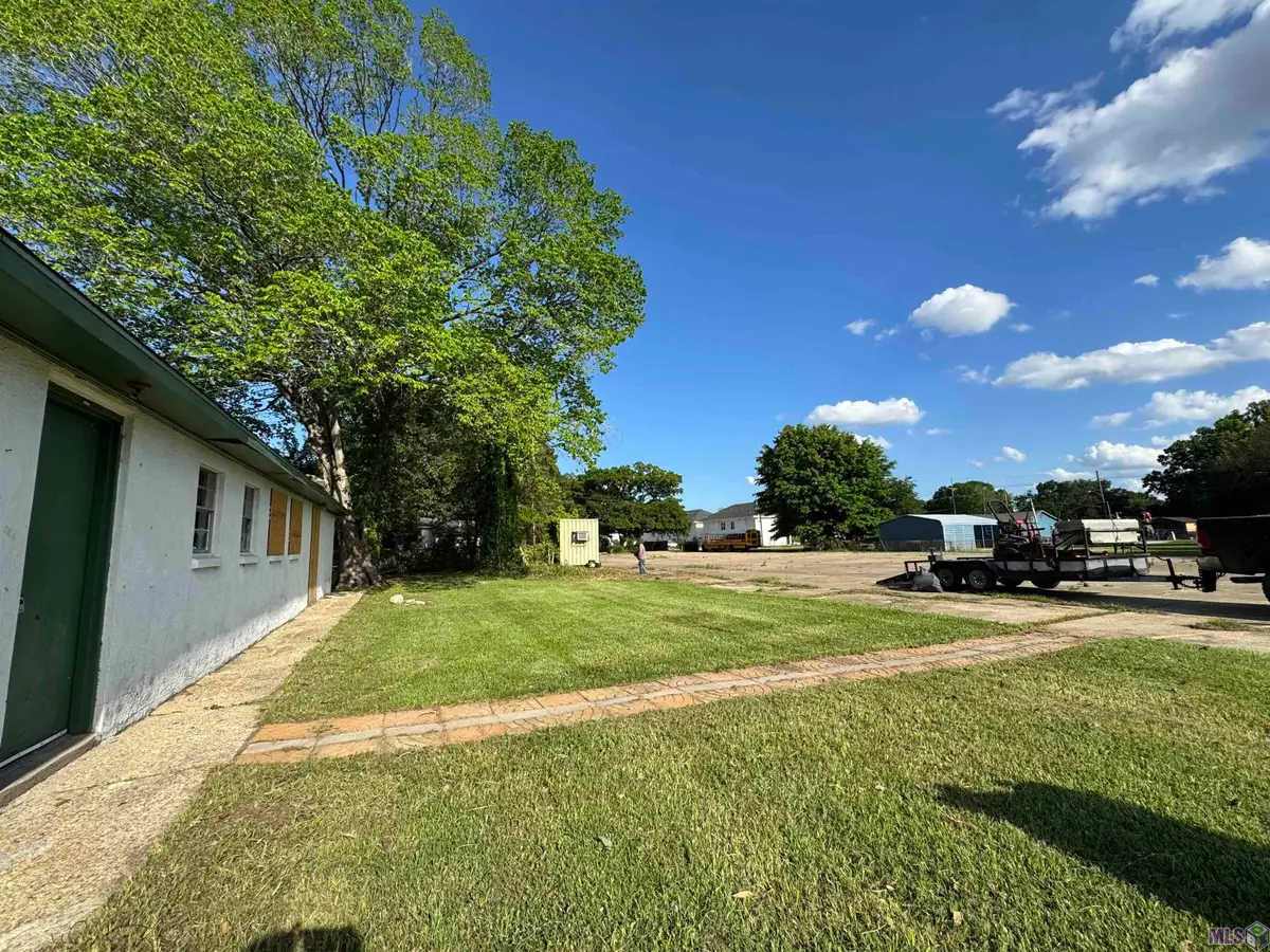 10432-10434 Avenue J, Baton Rouge, LA 70807 - #1
