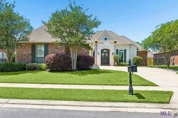8910 Glenfield Dr, Baton Rouge, LA 70809