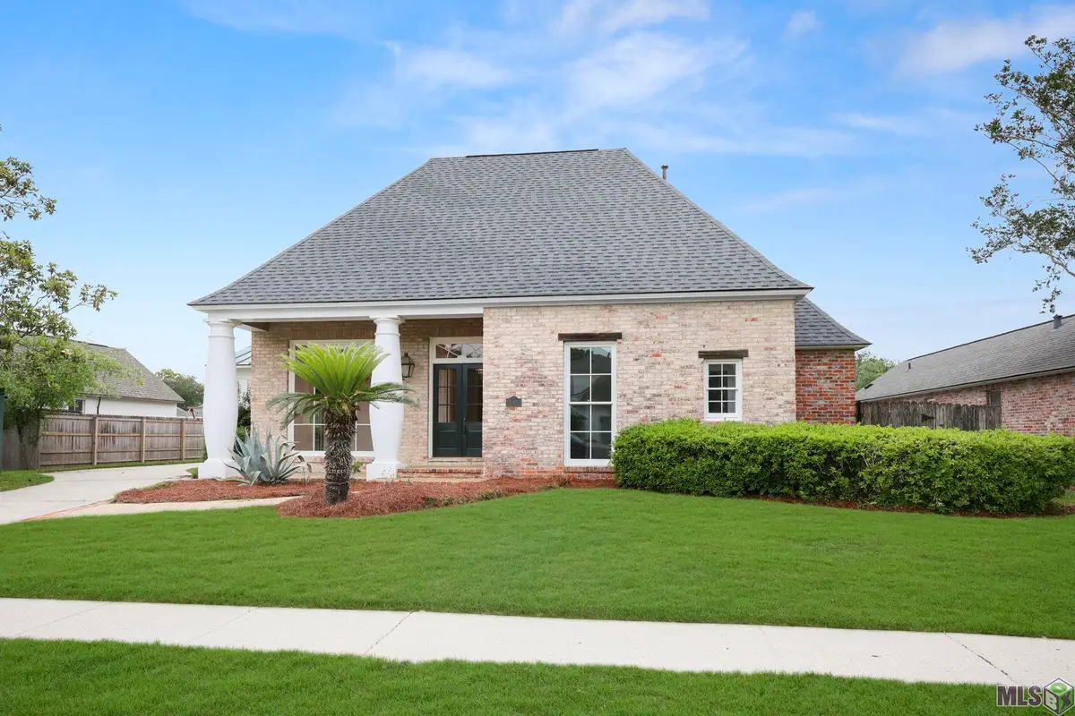 5515 N Pointer Ct, Baton Rouge, LA 70808 - #1