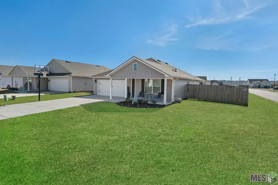 12786 Catalpa Ave, Denham Springs, LA 70726 - #3