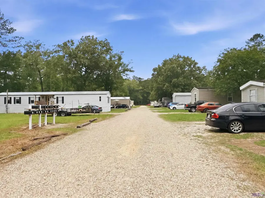 35081 N Corbin Rd, Walker, LA 70785 - #3