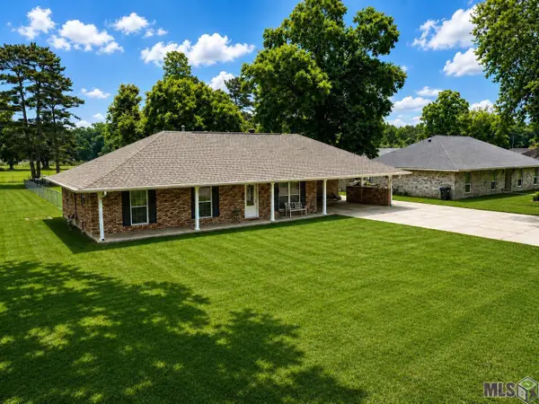45046 Riverside Estates Dr, St. Amant, LA 70774