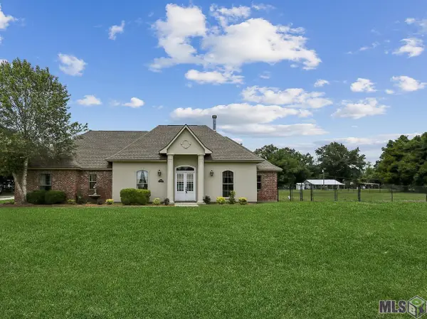36506 C Braud Rd, Prairieville, LA 70769