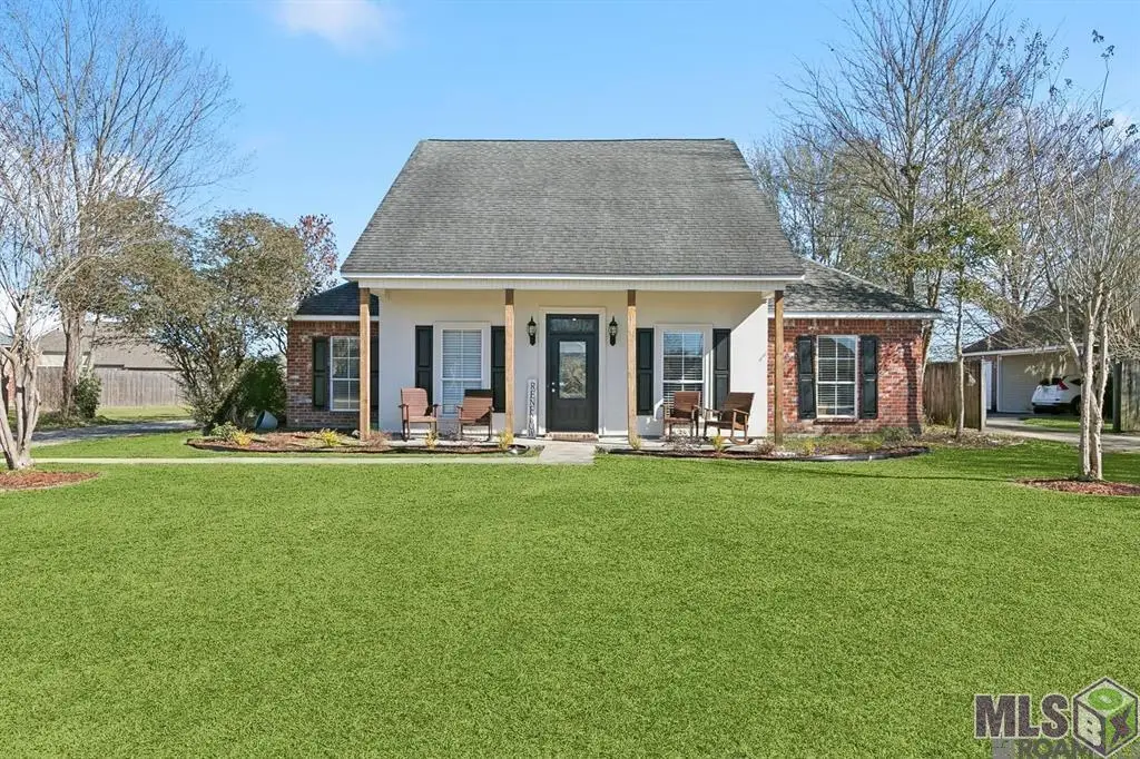 36340 Lucas Dr, Denham Springs, LA 70706 - #1