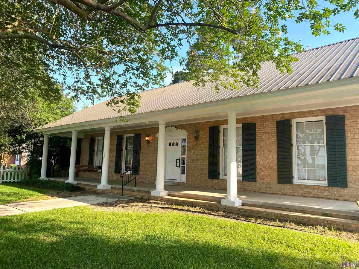 1009 E Main St, New Roads, LA 70760 - #1