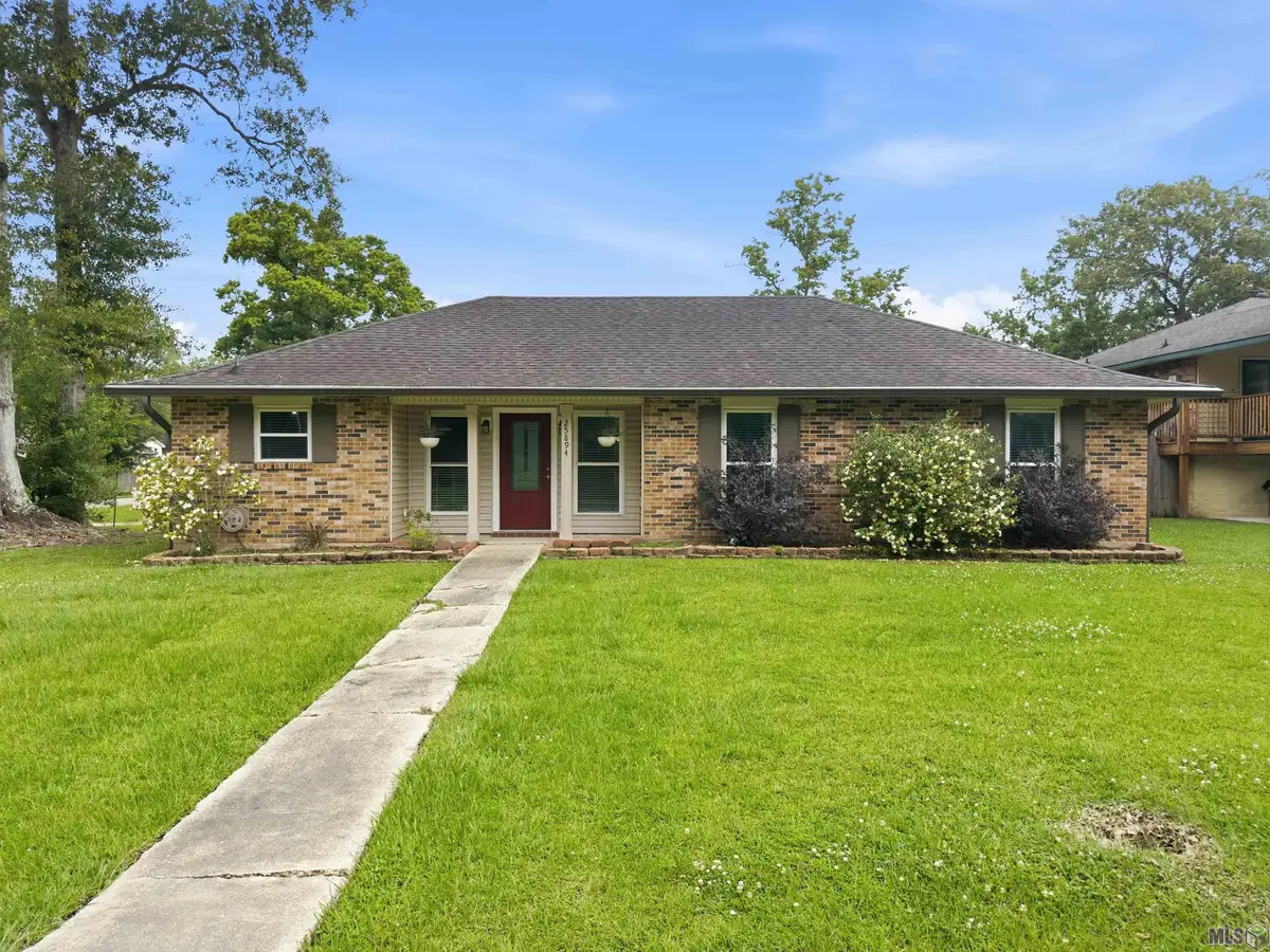 25894 Shadow Brook Ave, Denham Springs, LA 70726 - #1