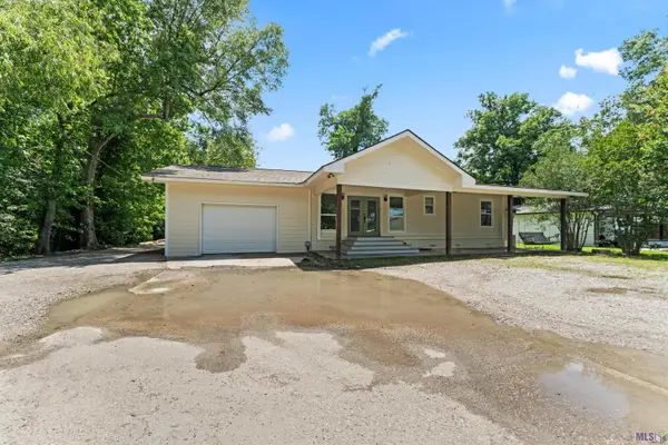 15376 Tiger Bend Rd, Baton Rouge, LA 70817