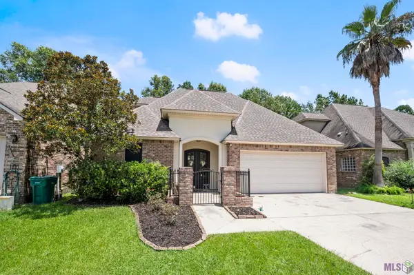 7429 Magnolia Garden Ct, Denham Springs, LA 70706