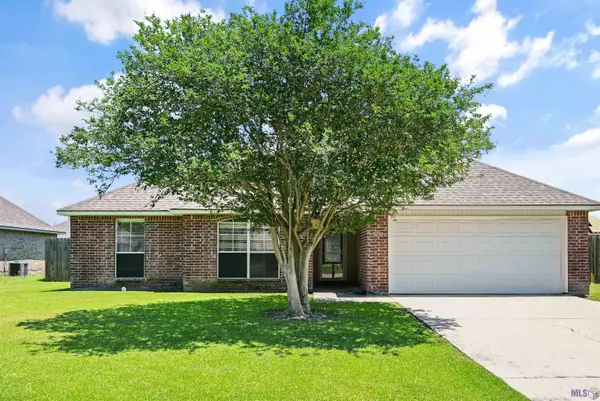 5260 Cicero Dr, Darrow, LA 70725