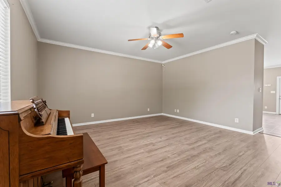 4000 Lake Beau Pre #90, Baton Rouge, LA 70820 - #3