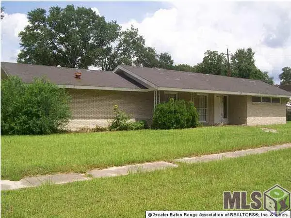 8166 Queenswood Ct, Baton Rouge, LA 70806