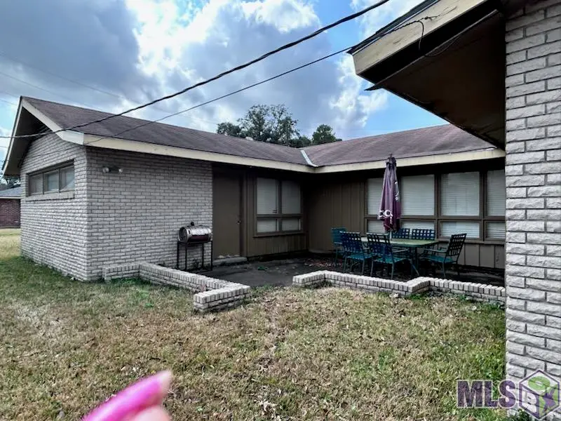 8166 Queenswood Ct, Baton Rouge, LA 70806 - #2