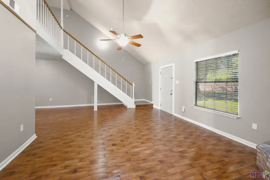 2261 Stonehenge Ave, Baton Rouge, LA 70820 - #3