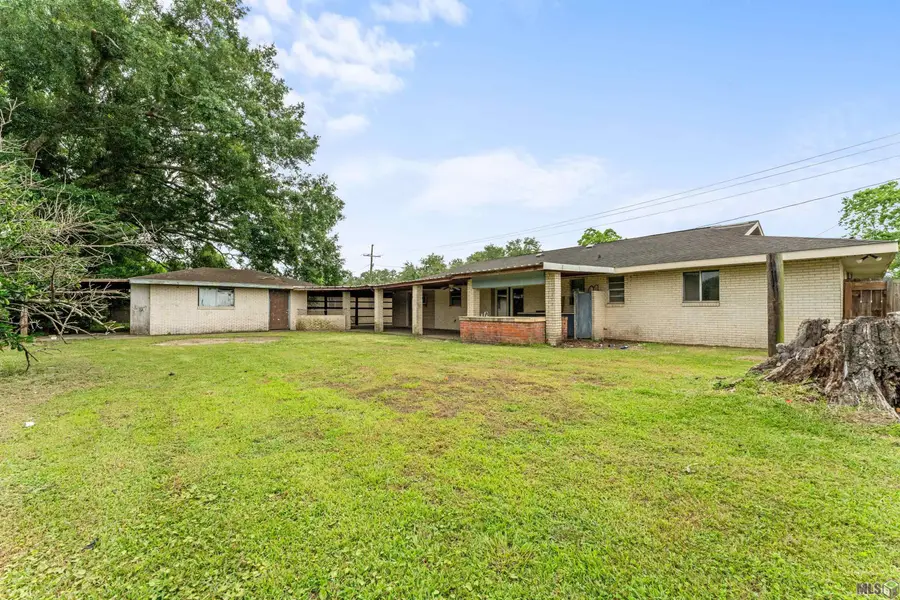 403 Vatican Dr, Donaldsonville, LA 70346 - #2