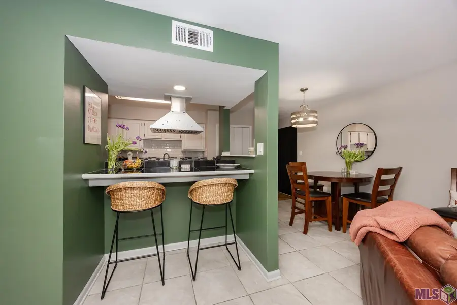 1727 S Brightside View Dr #D, Baton Rouge, LA 70820 - #2