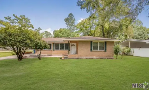 1542 N Woodcrest Ave, Denham Springs, LA 70726