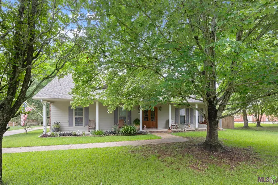 5047 Bozeman St, Zachary, LA 70791 - #2