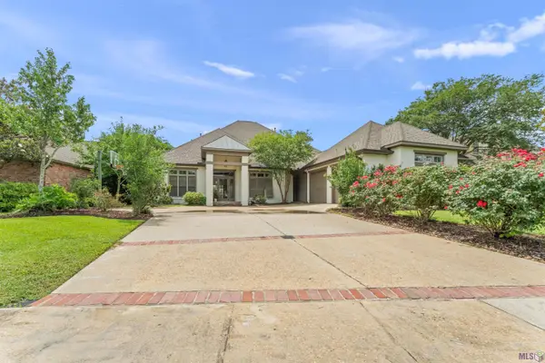 231 Grand Lakes Dr, Baton Rouge, LA 70810