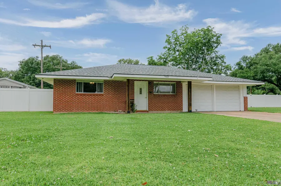 5621 Cypress St, Saint Francisville, LA 70775 - #2