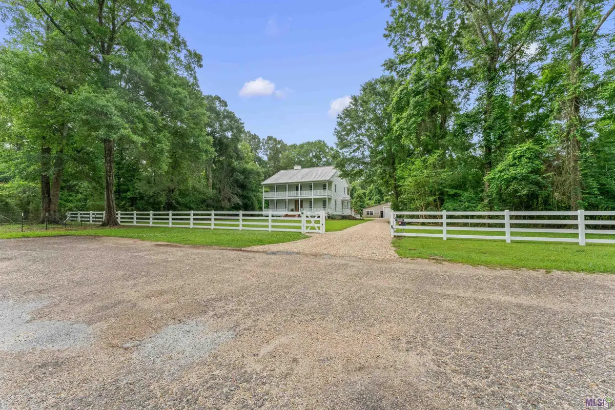 10426 Old Field Rd, Saint Francisville, LA 70775 - #1