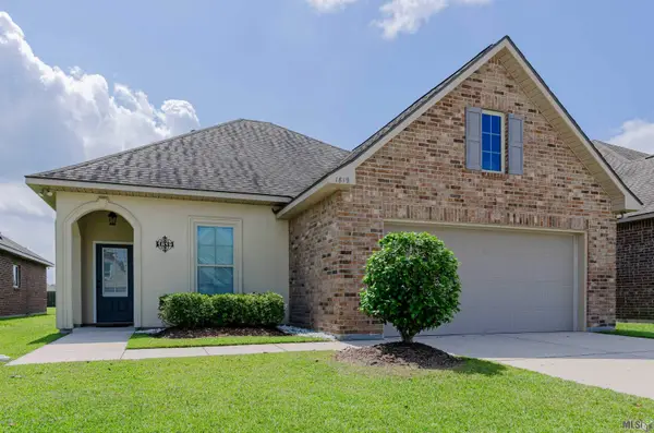 1819 Willow Bend Rd, St. Gabriel, LA 70776