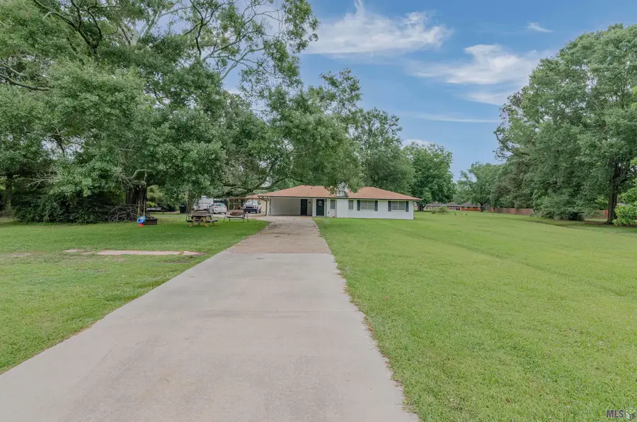 9448 Foster Rd, Baton Rouge, LA 70811 - #2