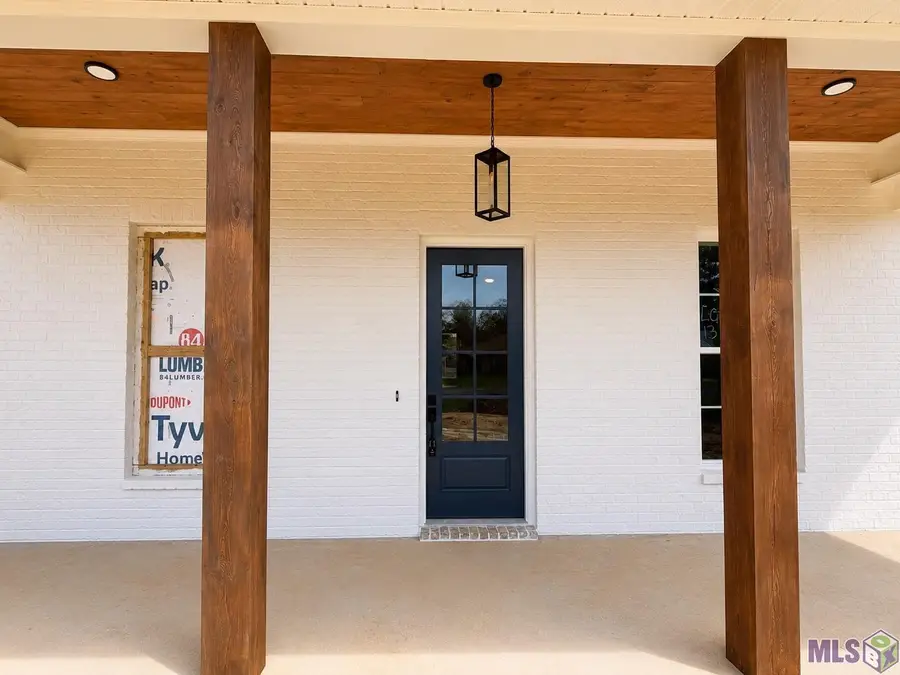 5718 Landmor Dr, Greenwell Springs, LA 70739 - #3